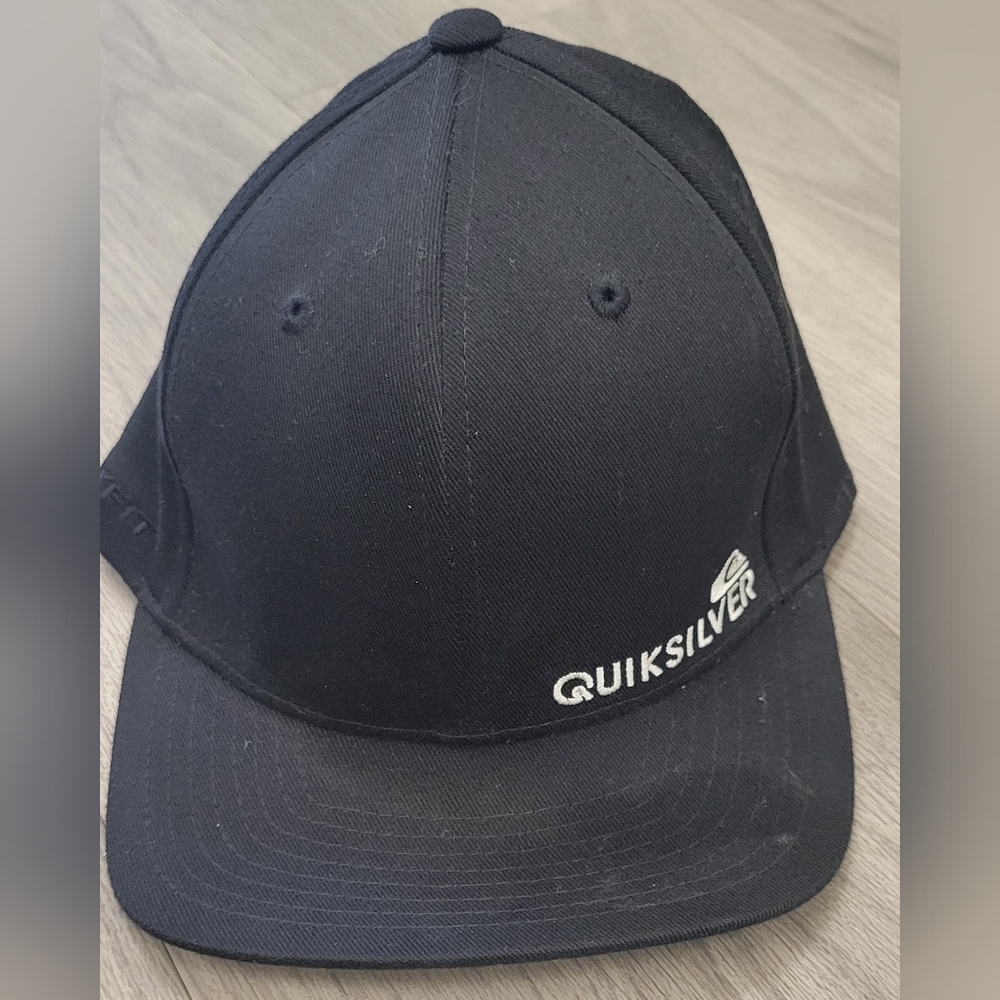 Quiksilver Black Cap